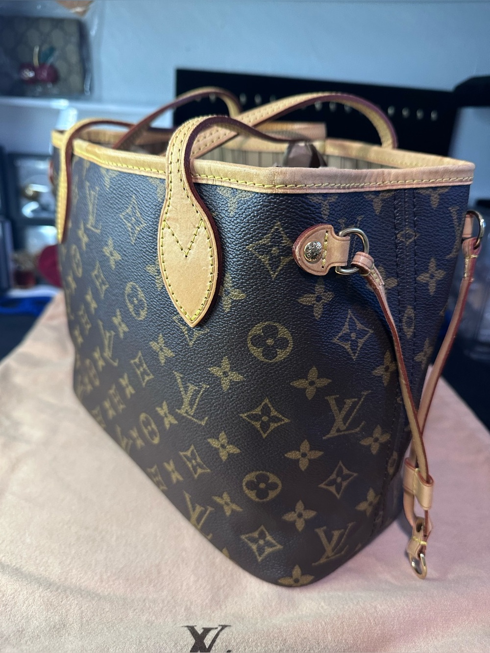 Louis Vuitton Neverfull Monogram Tote PM Brown Canvas - Picture 5 of 16
